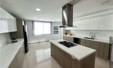 VENTA APARTAMENTO LUXURY FRENTE AL MAR RODADERO SUR – F.V
