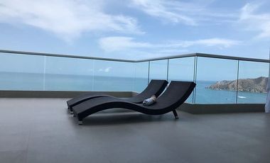 VENTA APARTAMENTO LUXURY FRENTE AL MAR RODADERO SUR – F.V
