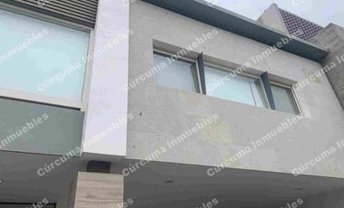 BONITA CASA EN MAYORAZGO RESIDENCIAL 3 RECAMARAS (A 15 MIN DE PUERTO INTERIOR) PRECIO INCLUYE MTTO.