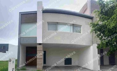 BONITA CASA EN MAYORAZGO RESIDENCIAL 3 RECAMARAS (A 15 MIN DE PUERTO INTERIOR) PRECIO INCLUYE MTTO.