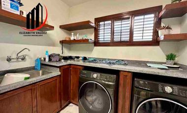 VENTA RESIDENCIA NUEVA  MISION DE LOS LAGOS,4 RECMS. TODAS CON BAÑO Y CLOSET VESTIDOR, ALBERCA,MODERBA EQUIPADA,797M2 T. Y 741M2 C. PANELES, UNIDADES.