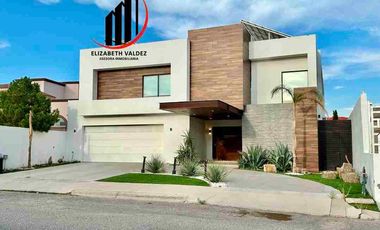 VENTA RESIDENCIA NUEVA  MISION DE LOS LAGOS,4 RECMS. TODAS CON BAÑO Y CLOSET VESTIDOR, ALBERCA,MODERBA EQUIPADA,797M2 T. Y 741M2 C. PANELES, UNIDADES.