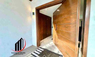 VENTA RESIDENCIA NUEVA  MISION DE LOS LAGOS,4 RECMS. TODAS CON BAÑO Y CLOSET VESTIDOR, ALBERCA,MODERBA EQUIPADA,797M2 T. Y 741M2 C. PANELES, UNIDADES.