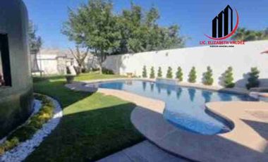 VENTA RESIDENCIA HACIENDA DE LA PALOMA,ALBERCA ,4 REMS. C/U CON BAÑO UÑY CLOSET, 1025M2 T. EQUIPADA TOTALMENTE,FRENTE A PARQUE.