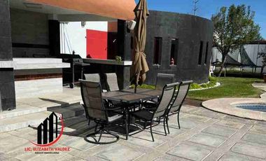 VENTA RESIDENCIA HACIENDA DE LA PALOMA,ALBERCA ,4 REMS. C/U CON BAÑO UÑY CLOSET, 1025M2 T. EQUIPADA TOTALMENTE,FRENTE A PARQUE.