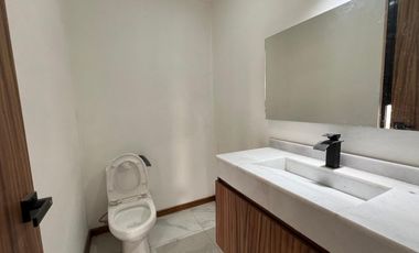 HERMOSA CASA INTELIGENTE EN FRACCIONAMIENTO ALTANA, ATRAS DE PLAZA SAN DIEGO.