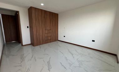 HERMOSA CASA INTELIGENTE EN FRACCIONAMIENTO ALTANA, ATRAS DE PLAZA SAN DIEGO.