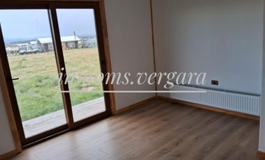 Encantadora Casa en Puerto Natales, Parcela de 5.000 m2