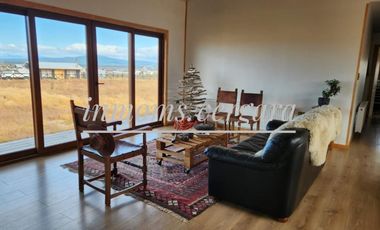 Encantadora Casa en Puerto Natales, Parcela de 5.000 m2