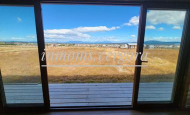 Encantadora Casa en Puerto Natales, Parcela de 5.000 m2