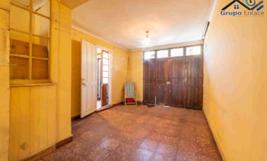 Vendo casa con gran terreno Recoleta