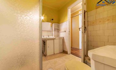 Vendo casa con gran terreno Recoleta