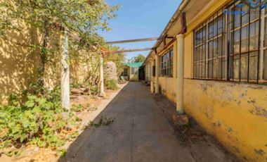 Vendo casa con gran terreno Recoleta