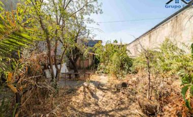 Vendo casa con gran terreno Recoleta