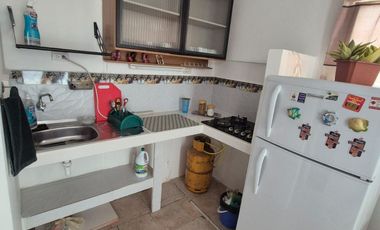 Suite Amoblada en Alquiler en La Urbanización Puerto Azul, Planta Baja, 1 Habitación, 1 Baño, Vía a la Costa.