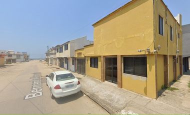 Casa En Venta, Playa Sol, Coatzacoalcos, Ver. GD3