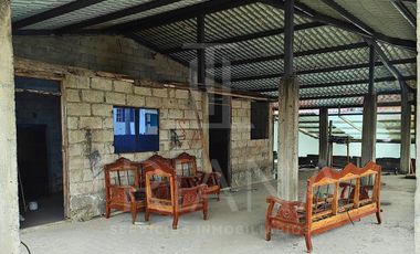 SE VENDE CASA INDEPENDIENTE ESQUINERA CON PROYECCIÓN A SEGUNDO PISO  EN  CAUPICHO SUR DE QUITO