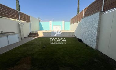 Preciosa casa en venta en Villas del Palmar