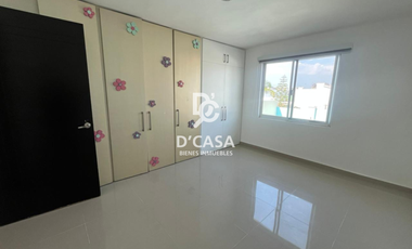 Preciosa casa en venta en Villas del Palmar