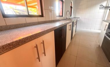 ARRIENDO CASA 5 DORMITORIOS 2 BAÑOS VILLA SAINT MORITZ PEÑUELAS CQBO