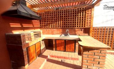 ARRIENDO CASA 5 DORMITORIOS 2 BAÑOS VILLA SAINT MORITZ PEÑUELAS CQBO