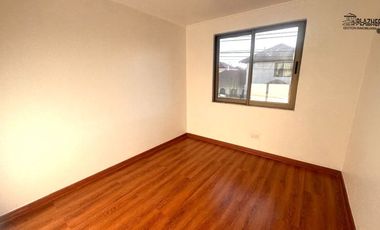 ARRIENDO CASA 5 DORMITORIOS 2 BAÑOS VILLA SAINT MORITZ PEÑUELAS CQBO