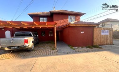 ARRIENDO CASA 5 DORMITORIOS 2 BAÑOS VILLA SAINT MORITZ PEÑUELAS CQBO