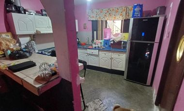 CASA CON GRAN POTENCIAL CON LOCAL COMERCIAL