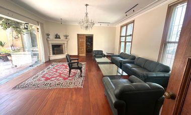 VENTA CASA AV SANTA CUZ SAN ISIDRO