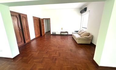 VENTA CASA AV SANTA CUZ SAN ISIDRO