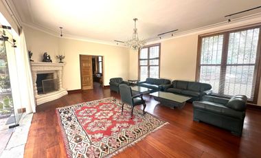 VENTA CASA AV SANTA CUZ SAN ISIDRO