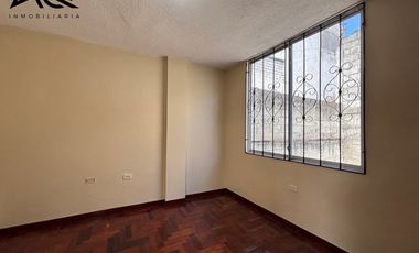 Casa en venta en Loja sector El Electricista