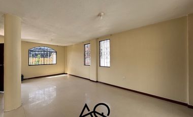 Casa en venta en Loja sector El Electricista