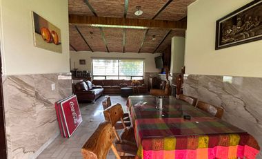 HERMOSA TERRAZA A UN COSTADO DEL LAGO DE CAJITITLÁN