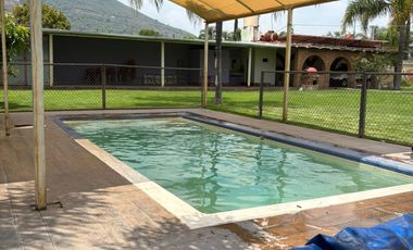 HERMOSA TERRAZA A UN COSTADO DEL LAGO DE CAJITITLÁN