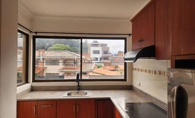En Venta Departamento de Dos Dormitorios sector Empresa Eléctrica Cuenca