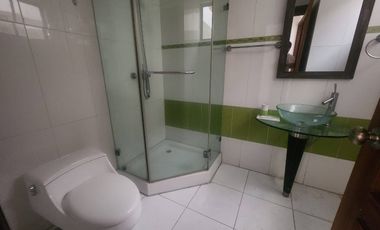 En Venta Departamento de Dos Dormitorios sector Empresa Eléctrica Cuenca