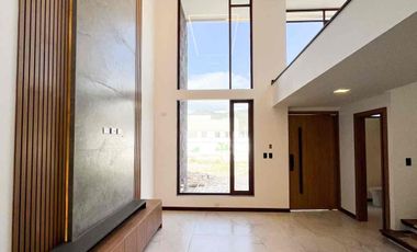 CASA DE LUJO EN VENTA