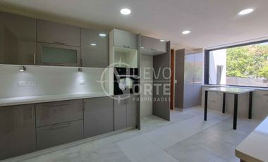 VENTA CASA MEDITERRÁNEA EN CONDOMINIO LA RESERVA, CHICUREO