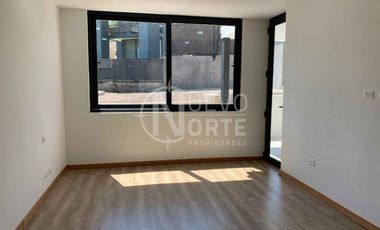 VENTA CASA MEDITERRÁNEA EN CONDOMINIO LA RESERVA, CHICUREO