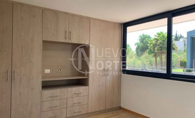VENTA CASA MEDITERRÁNEA EN CONDOMINIO LA RESERVA, CHICUREO