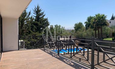 VENTA CASA MEDITERRÁNEA EN CONDOMINIO LA RESERVA, CHICUREO