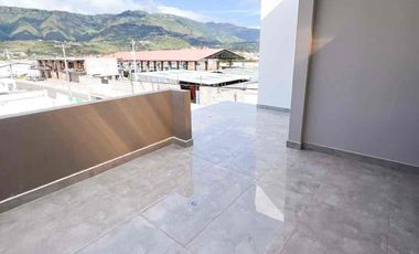 CASA DE LUJO POR ESTRENAR