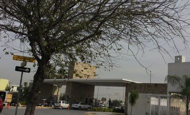 CASA EN VENTA FRACCIONAMIENTO TRIANA APODACA NUEVO LEON  PRIVADA CERCA DE ZONA CENTRO APODACA