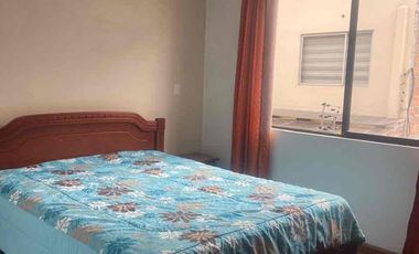 casa en venta en puertas de sol batán San Sebastián de 3 pisos 4 habitaciones