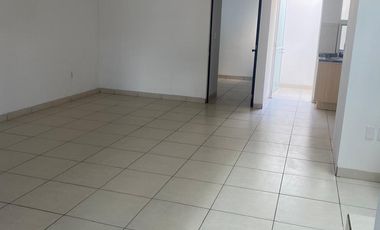 VENDO CASA POR POLIFORUM LEON