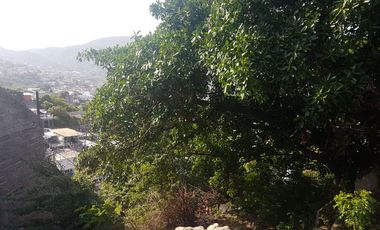 ”¡Terreno en venta en Acapulco con doble frente! Negociable – A solo $550 mil”