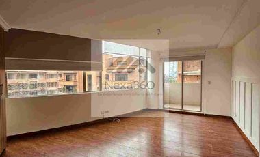 Departamento de lujo, edifico los Capulies, dos habitaciones, terraza.