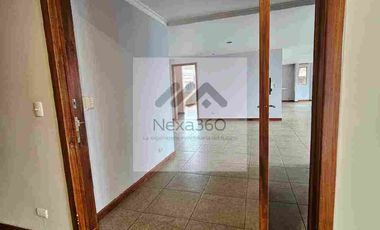 Departamento de lujo, edifico los Capulies, dos habitaciones, terraza.