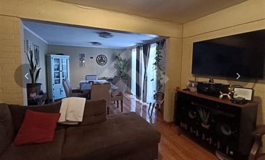 Cómoda casa Barrio Holanda, Sector la Farfana